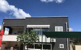 Apartmani Nina